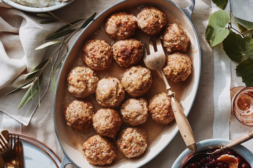 Easy Thanksgiving Turkey Meatballs: Holiday Flavors in Every Bite